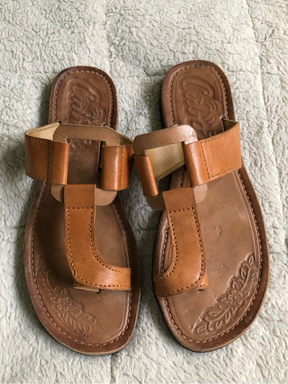 Boho Cuba Stamped Tan Leather Toe-Loop Slide Sandals Size 39